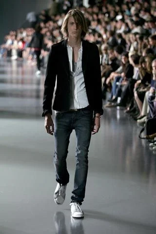 Look 10